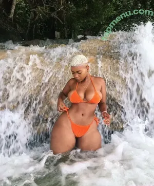  nude photo #0009