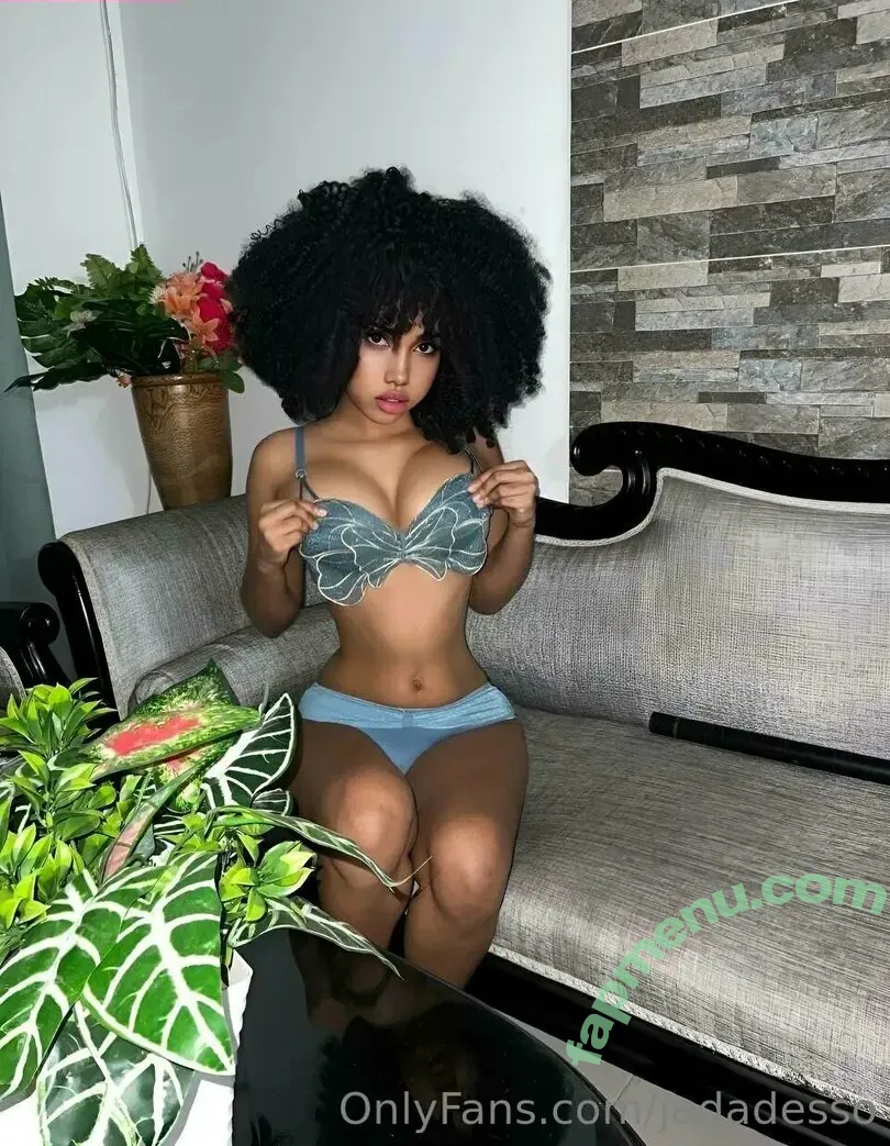 jadadesso nude photo #0002 (jadadesso)