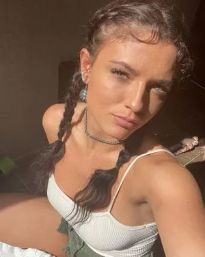 Jade Chynoweth / jadebug98 nude photo #0217
