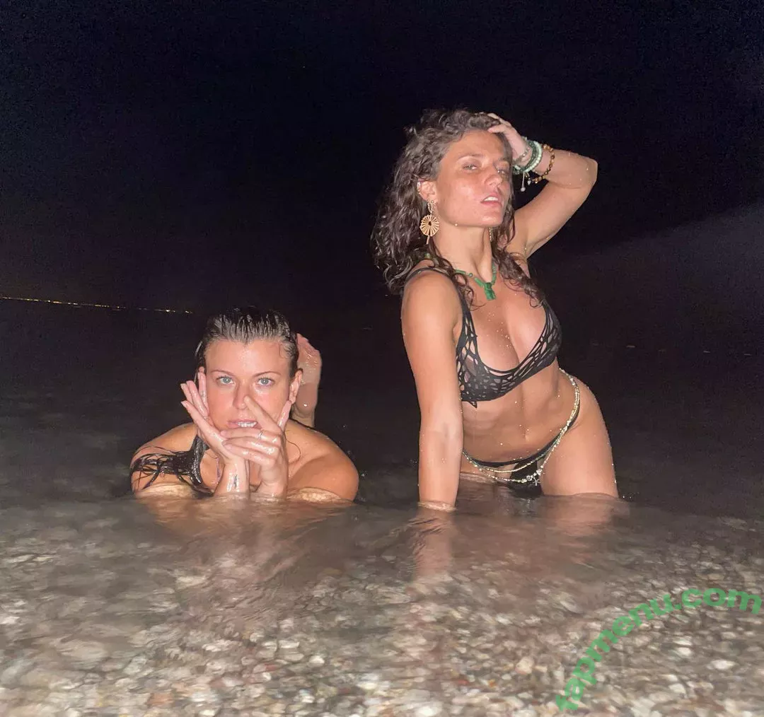 Jade Chynoweth nude photo #0118 (jadebug98)