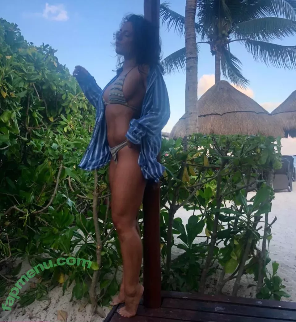 Jade Chynoweth nude photo #0206 (jadebug98)