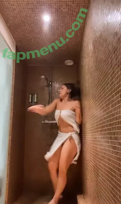 Jade Chynoweth nude photo #0330 (jadebug98)