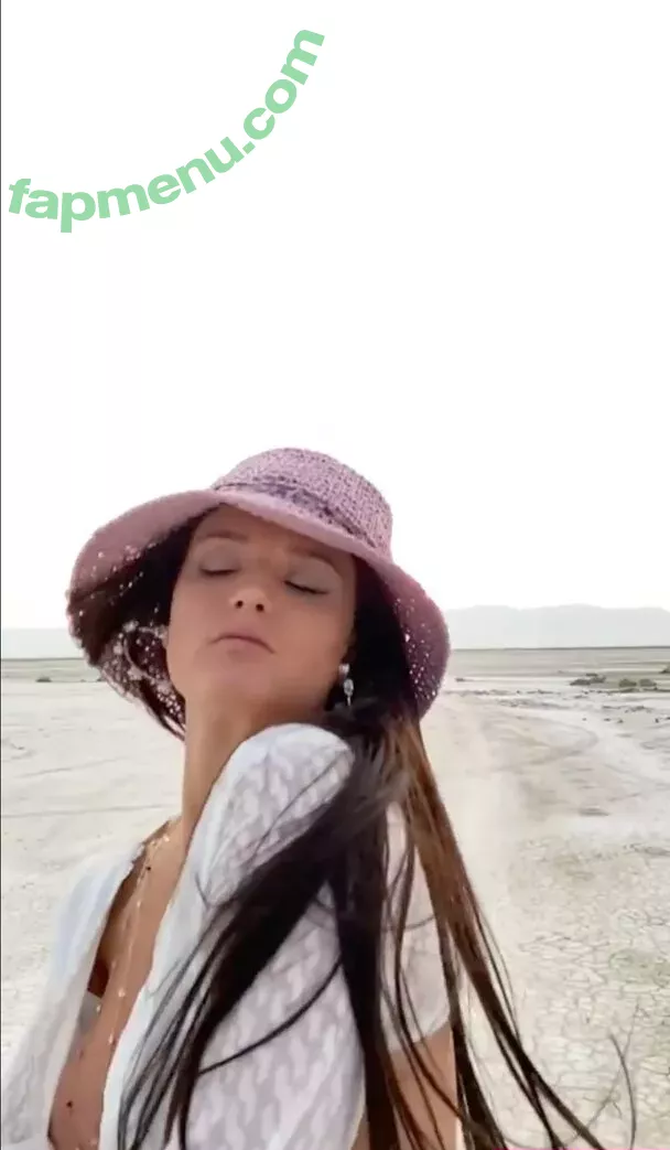 Jade Chynoweth nude photo #0340 (jadebug98)