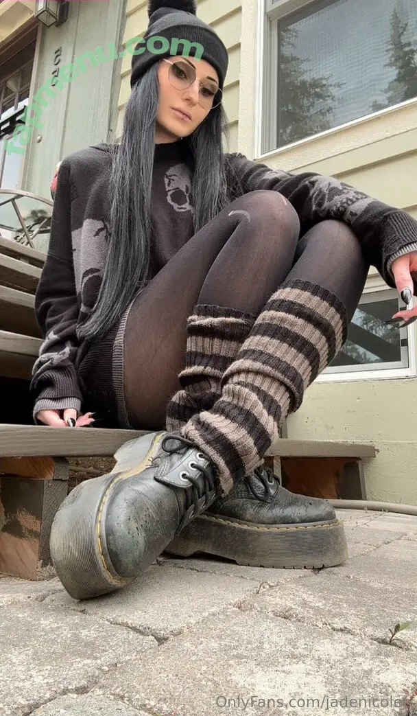 jadelisee nude photo #0002 (jadahelisee)