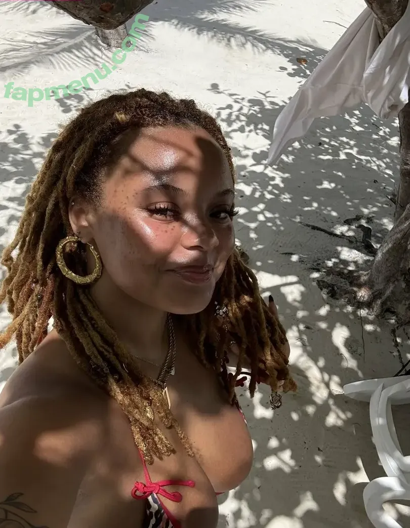 jaden.alexiis nude photo #0001 (jadenam01 / lotusfllower)