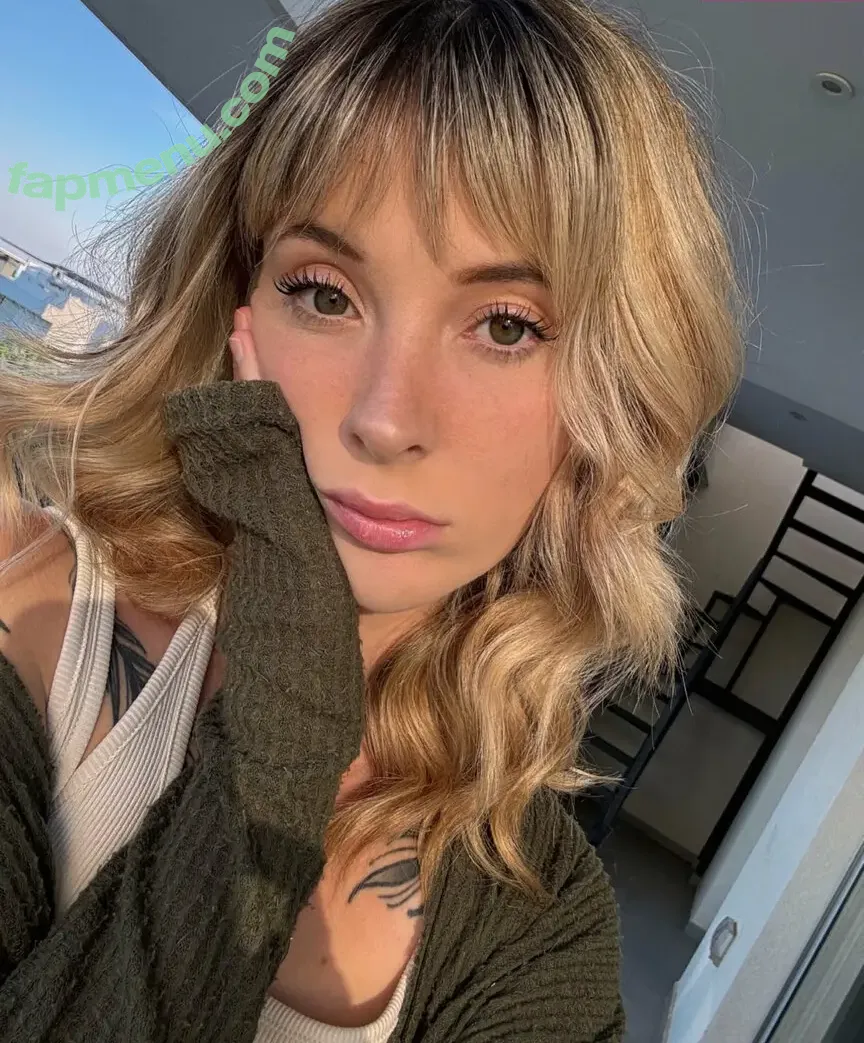 JadeVow nude photo #0160 (Jade Vow / Littlepidge / pidgespage)
