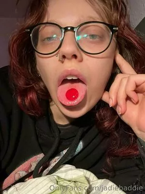 jadiebaddie / jadiethebaddie nude photo #0002