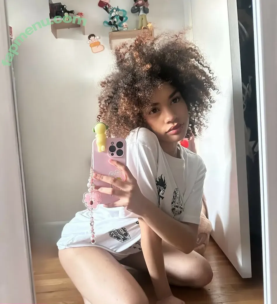 jadokirstein nude photo #0001 (jadoK / jadynvlz / scaredofjadokirstein)