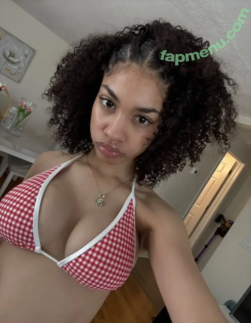 jadokirstein nude photo #0013 (jadoK / jadynvlz / scaredofjadokirstein)