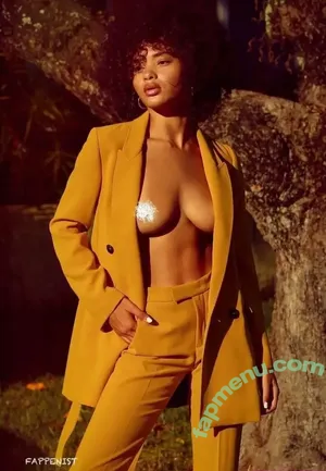  nude photo #0003