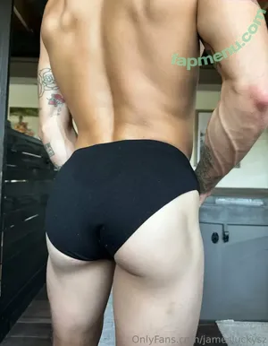  nude photo #0002