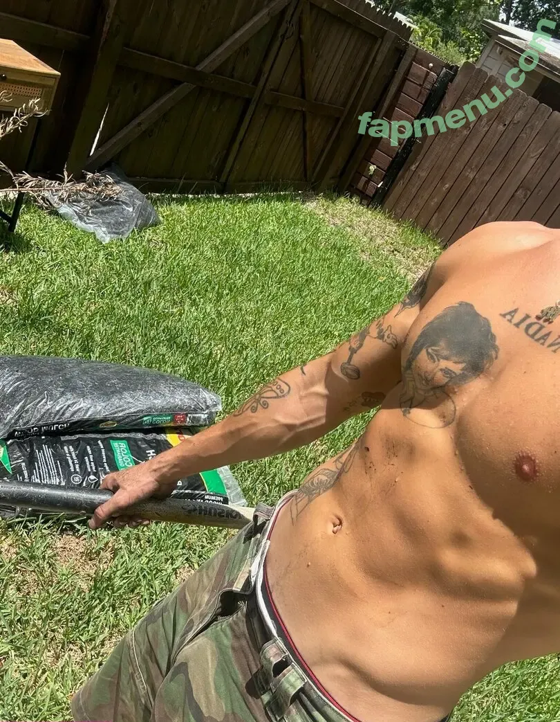 jamesluckysz nude photo #0004 (jamesluckysz)