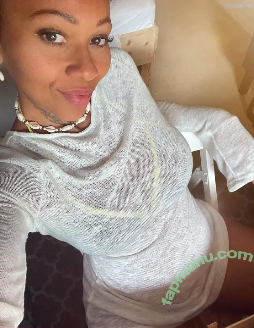 Jamynatural nude photo #0051 (Jamynatural)