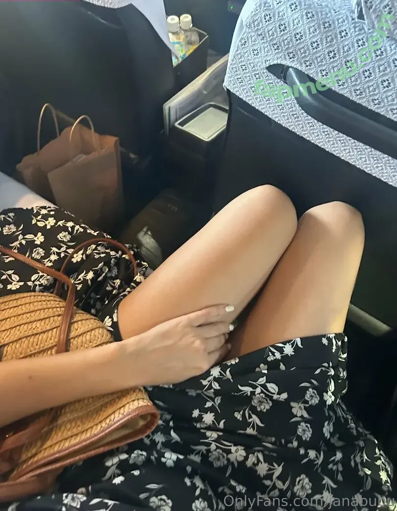 janabubu nude photo #0136 (janabubuofficial)