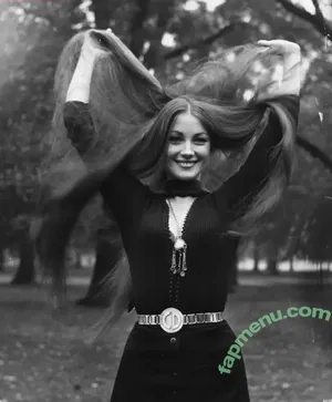 Jane Seymour / janeseymour nude photo #0022