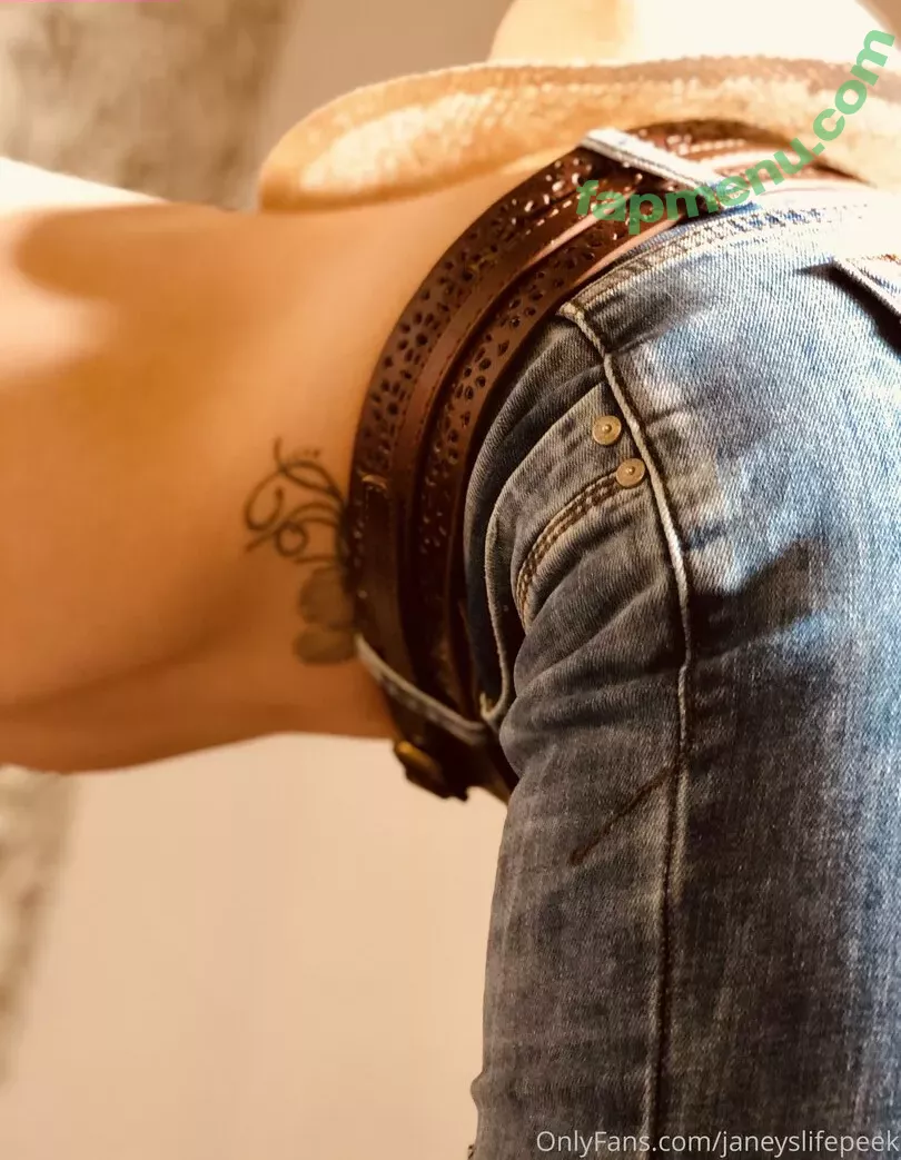 janeyslifepeek nude photo #0009 (jrcnails_)