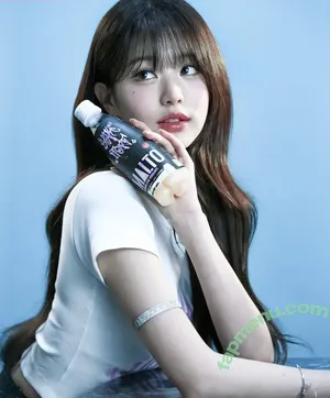 Jang Won-young / for_everyoung10 / 장원영 WONYOUNG nude photo #1522