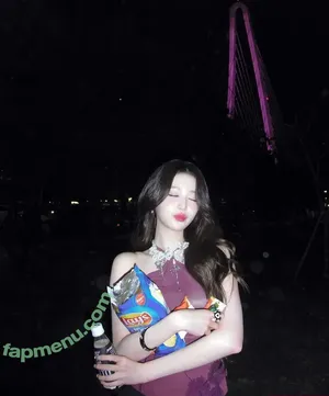 Jang Won-young / for_everyoung10 / 장원영 WONYOUNG nude photo #1600