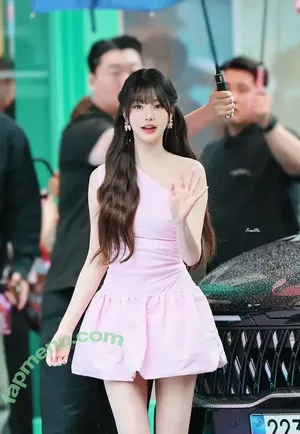 Jang Won-young / for_everyoung10 / 장원영 WONYOUNG nude photo #1811