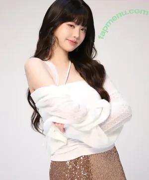Jang Won-young / for_everyoung10 / 장원영 WONYOUNG nude photo #1879