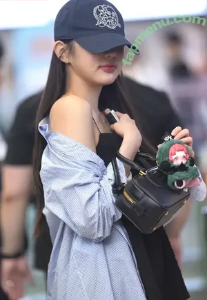 Jang Won-young / for_everyoung10 / 장원영 WONYOUNG nude photo #1913