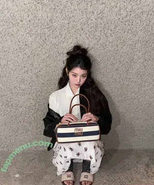 Jang Won-young / for_everyoung10 / 장원영 WONYOUNG nude photo #1927