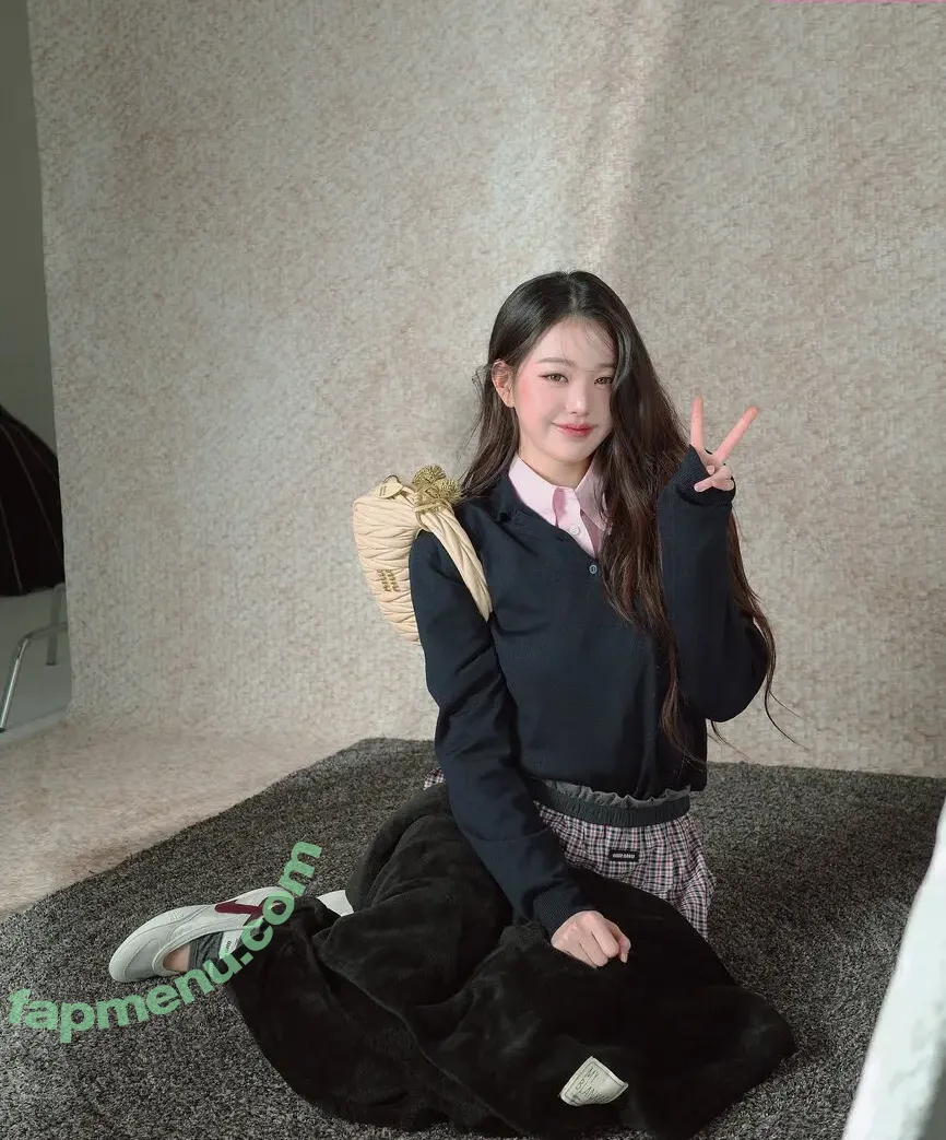 Jang Won-young nude photo #1535 (for_everyoung10 / 장원영 WONYOUNG)