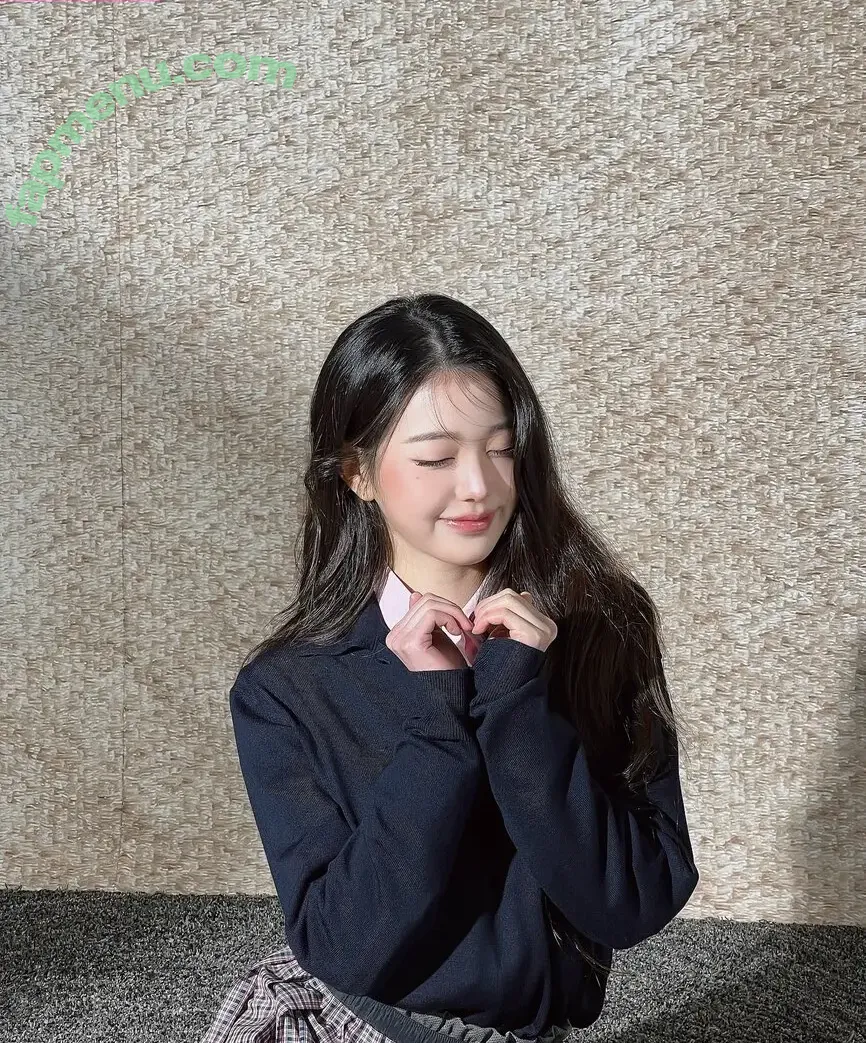 Jang Won-young nude photo #1538 (for_everyoung10 / 장원영 WONYOUNG)