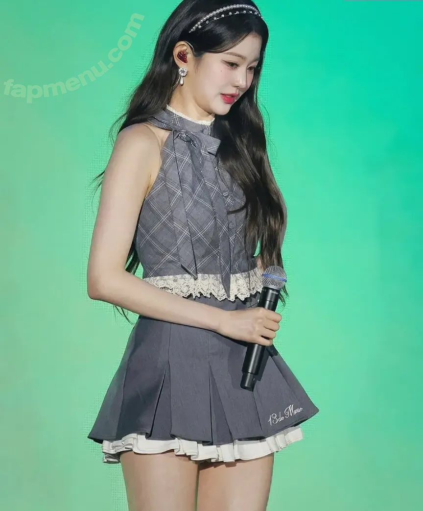 Jang Won-young nude photo #1584 (for_everyoung10 / 장원영 WONYOUNG)