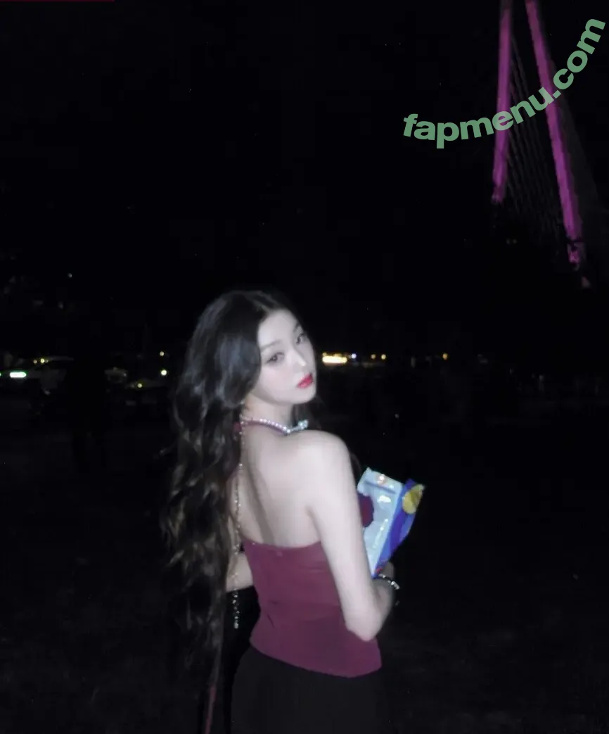 Jang Won-young nude photo #1607 (for_everyoung10 / 장원영 WONYOUNG)