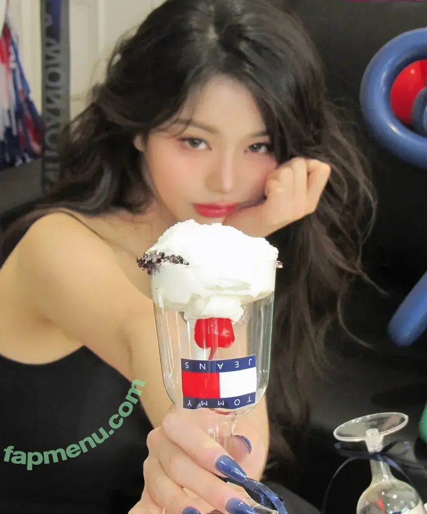 Jang Won-young nude photo #1624 (for_everyoung10 / 장원영 WONYOUNG)