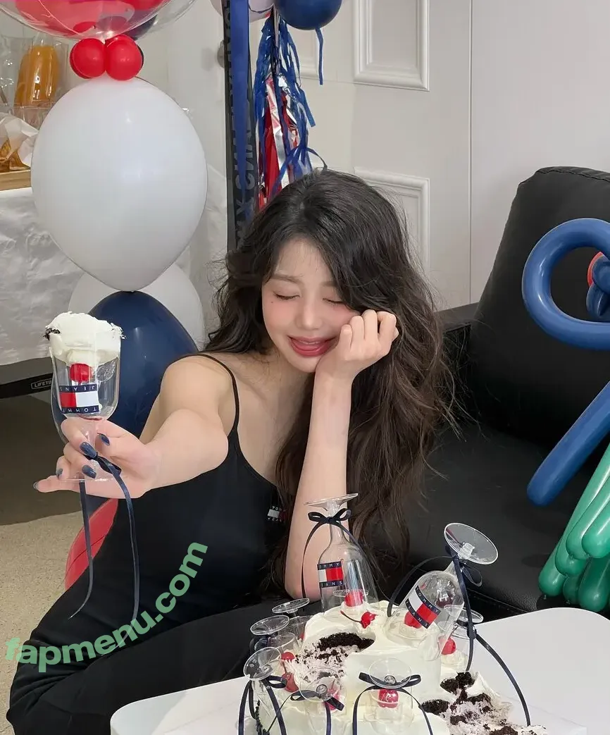 Jang Won-young nude photo #1636 (for_everyoung10 / 장원영 WONYOUNG)