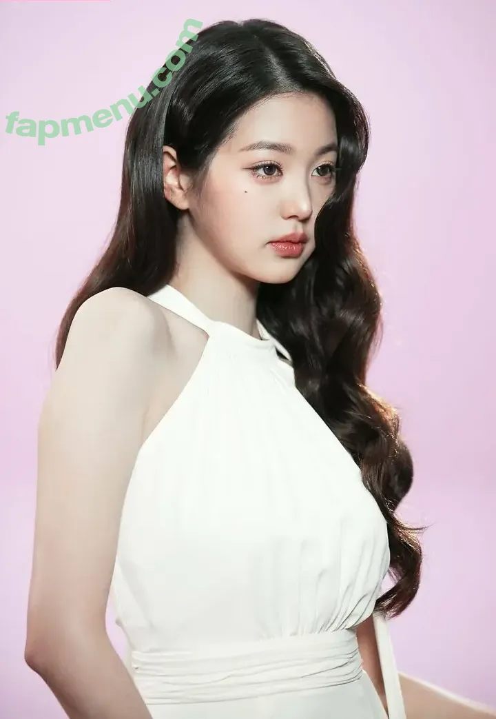 Jang Won-young nude photo #1638 (for_everyoung10 / 장원영 WONYOUNG)