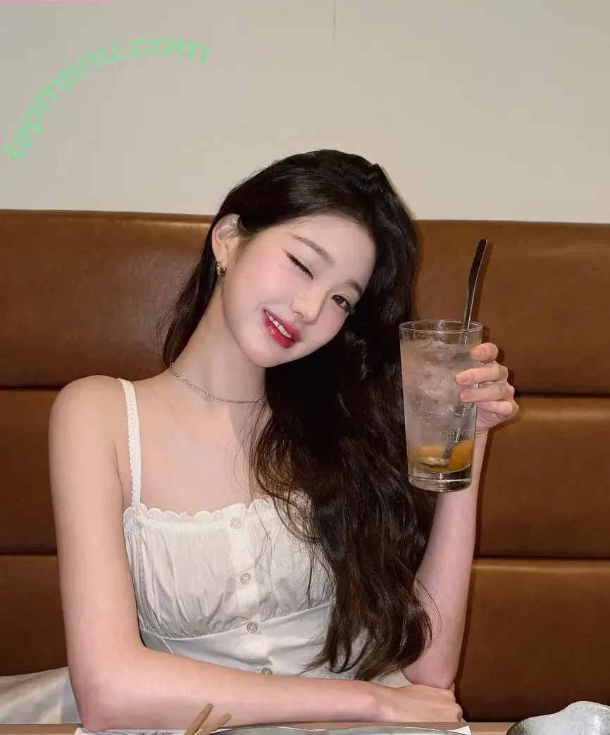 Jang Won-young nude photo #1750 (for_everyoung10 / 장원영 WONYOUNG)