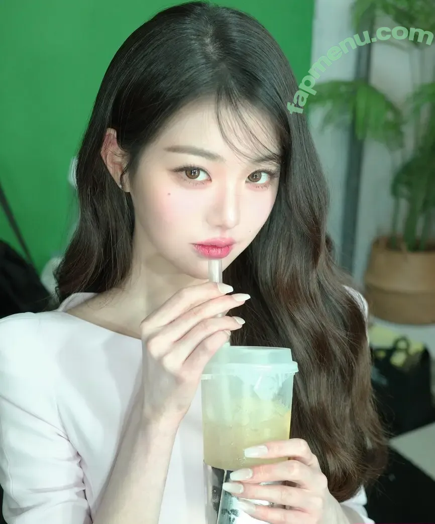 Jang Won-young nude photo #1832 (for_everyoung10 / 장원영 WONYOUNG)