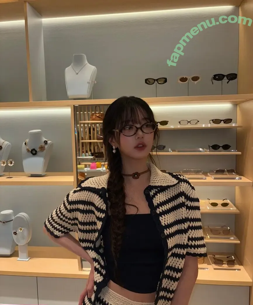 Jang Won-young nude photo #1857 (for_everyoung10 / 장원영 WONYOUNG)