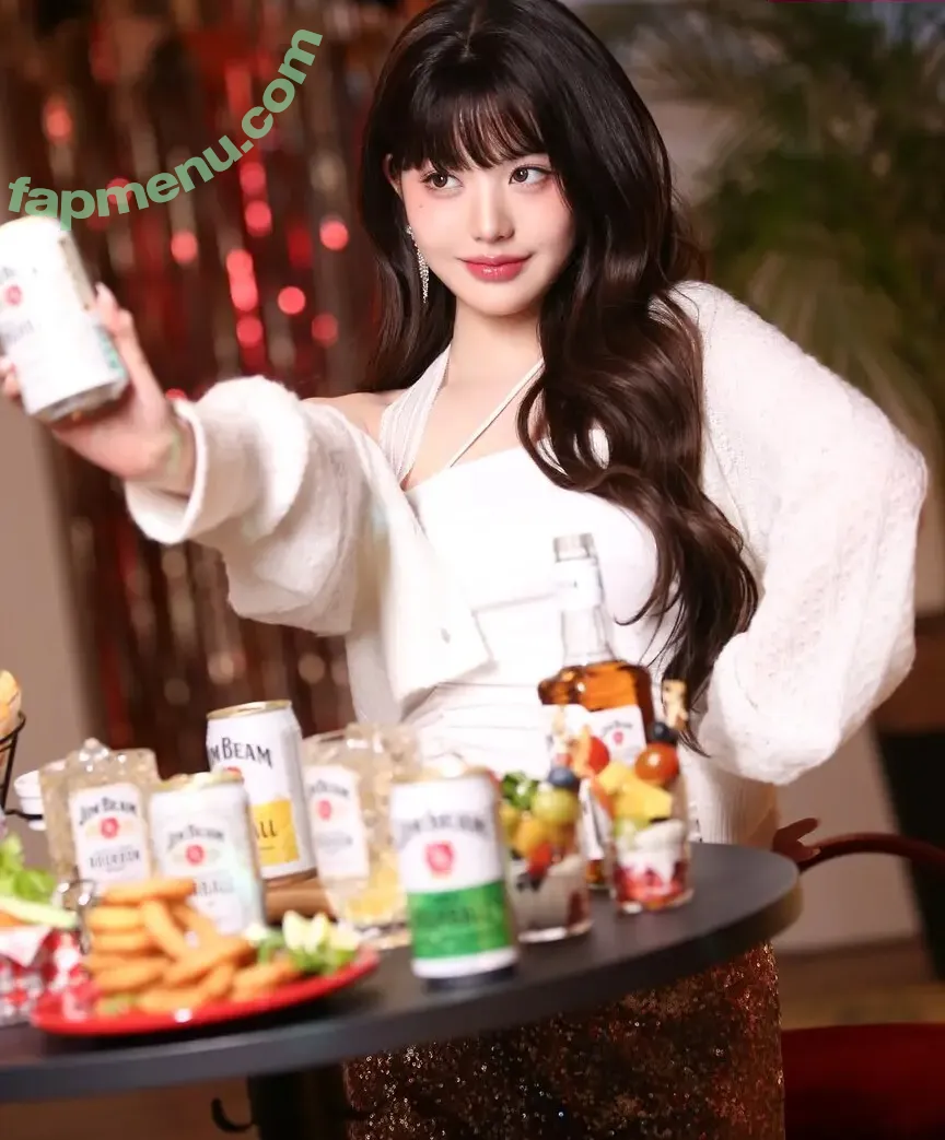 Jang Won-young nude photo #1882 (for_everyoung10 / 장원영 WONYOUNG)