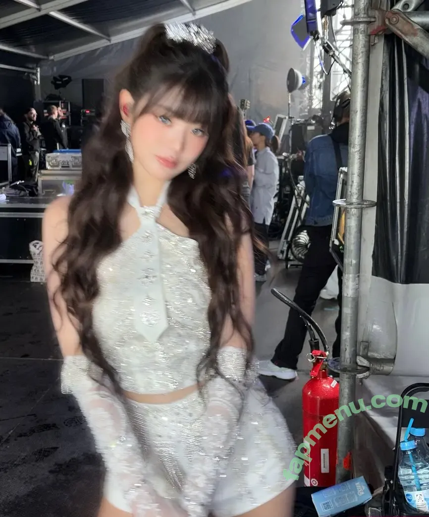 Jang Won-young nude photo #1983 (for_everyoung10 / 장원영 WONYOUNG)
