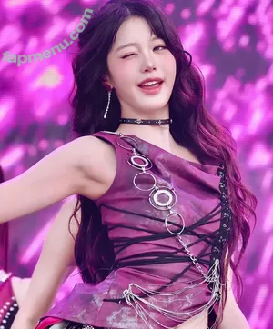 Jang Won-young / for_everyoung10 / 장원영 WONYOUNG nude photo #2018