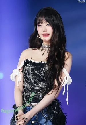 Jang Won-young / for_everyoung10 / 장원영 WONYOUNG nude photo #2200