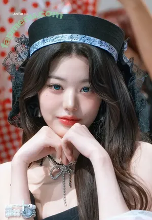 Jang Won-young / for_everyoung10 / 장원영 WONYOUNG nude photo #2695