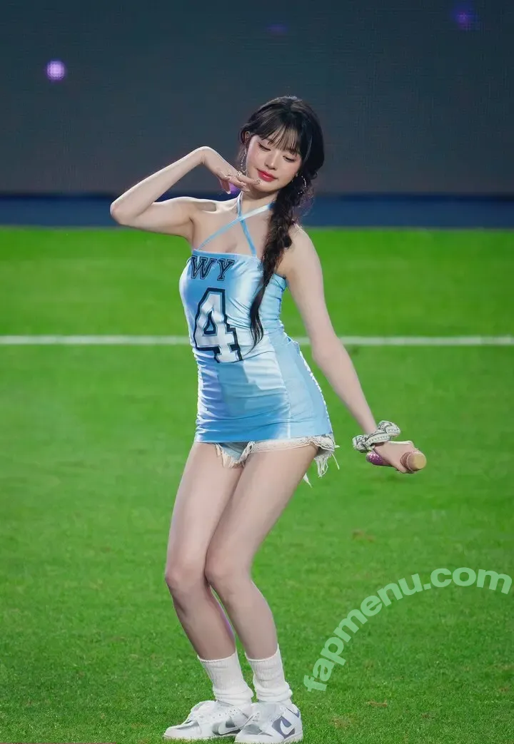 Jang Won-young nude photo #2237 (for_everyoung10 / 장원영 WONYOUNG)