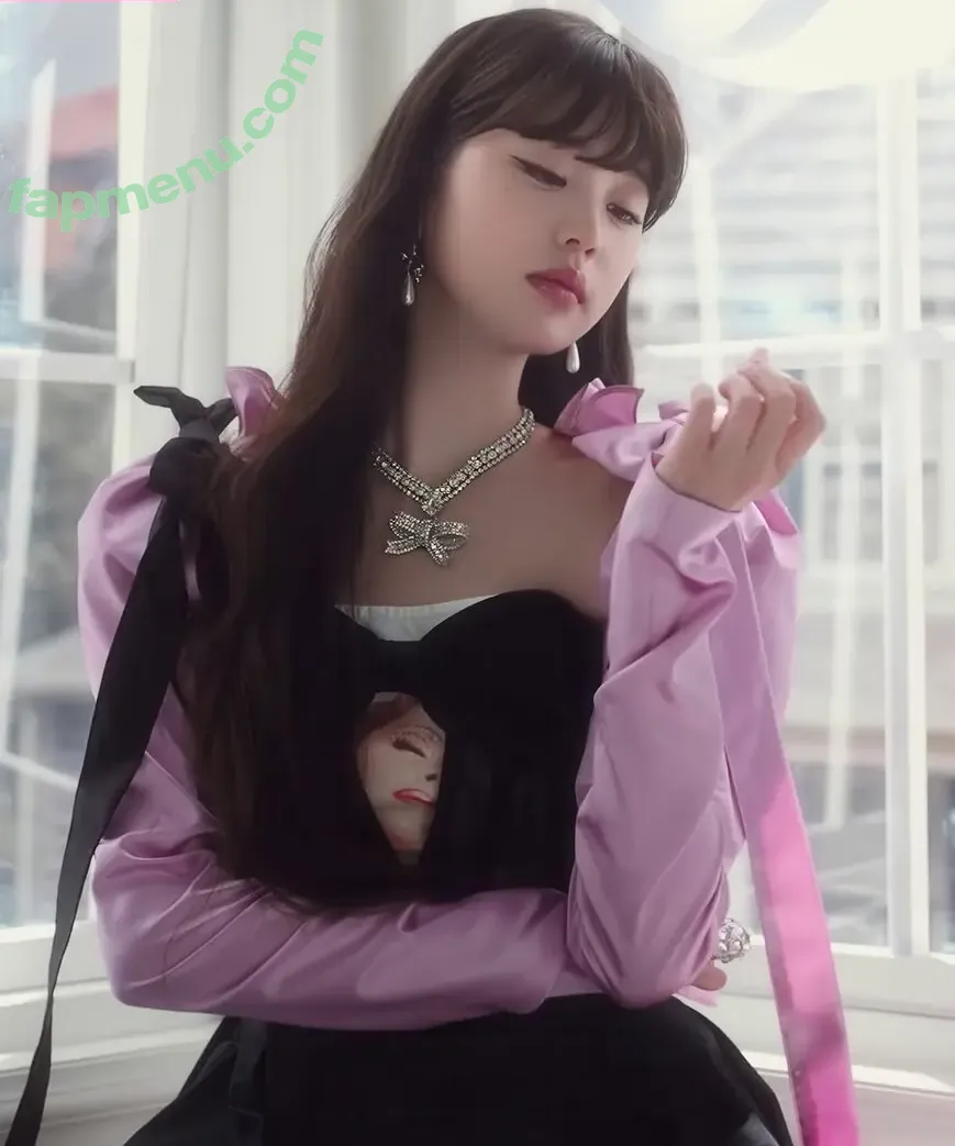Jang Won-young nude photo #2427 (for_everyoung10 / 장원영 WONYOUNG)