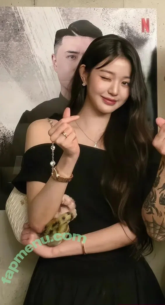 Jang Won-young nude photo #2438 (for_everyoung10 / 장원영 WONYOUNG)