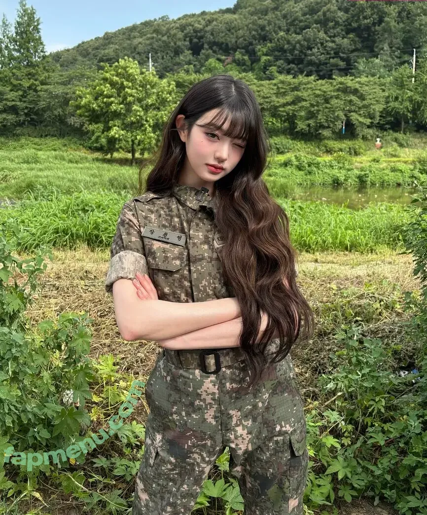 Jang Won-young nude photo #2532 (for_everyoung10 / 장원영 WONYOUNG)
