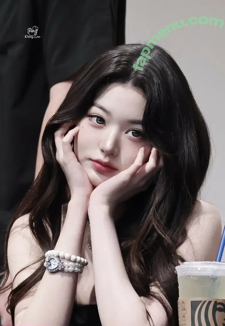 Jang Won-young nude photo #2667 (for_everyoung10 / 장원영 WONYOUNG)
