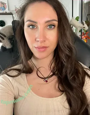  nude photo #0004