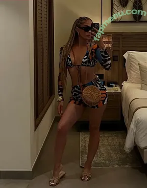 Jasmine Sanders / Golden Barbie / golden_barbie / goldenbarbie / jasminesanders nude photo #0559