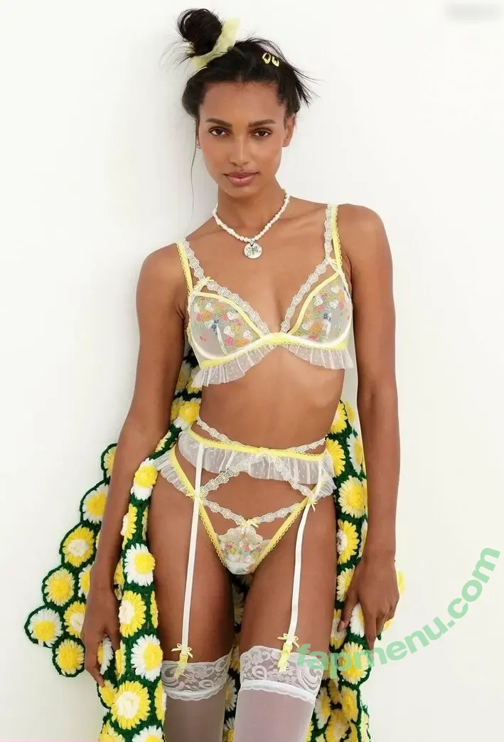 Jasmine Tookes nude photo #0123 (jastookes)