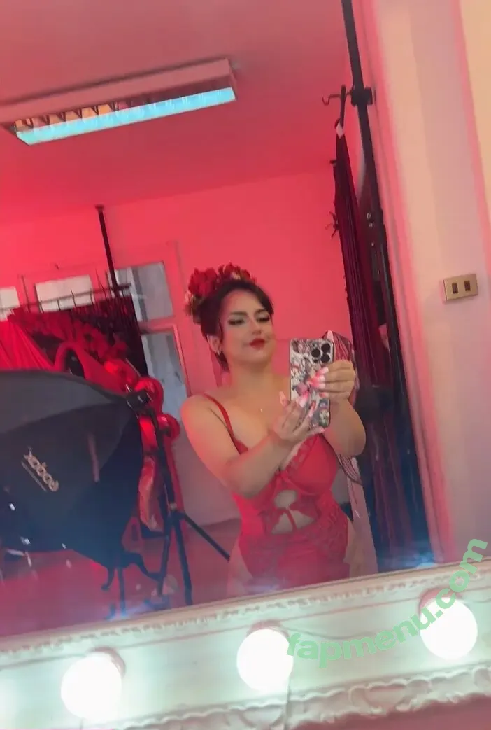 javiwii nude photo #0034 (javiwii)